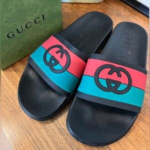 Men's Gucci GG Signature Slide Sandals